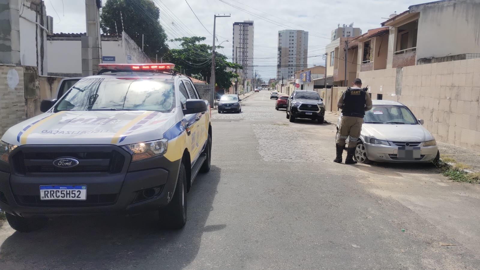 Prefeitura de Aracaju registra mais de 230 veículos abandonados em 2025 - SMTT Aracaju